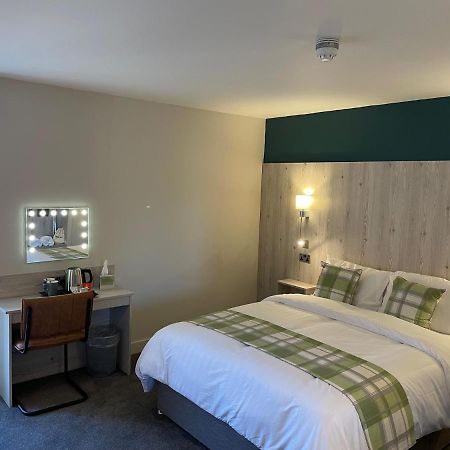 The White Horse Bed & Breakfast Cranswick Екстериор снимка