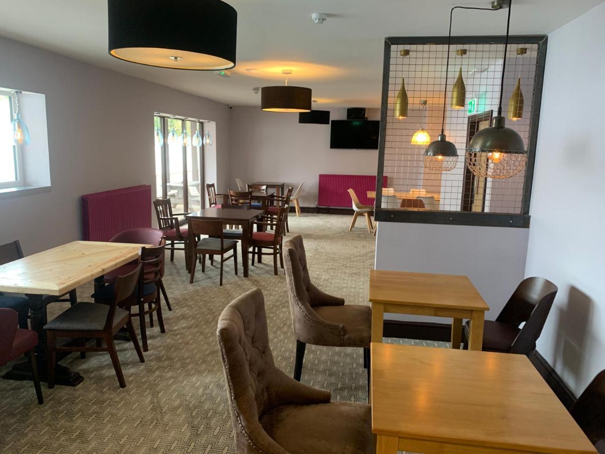The White Horse Bed & Breakfast Cranswick Екстериор снимка