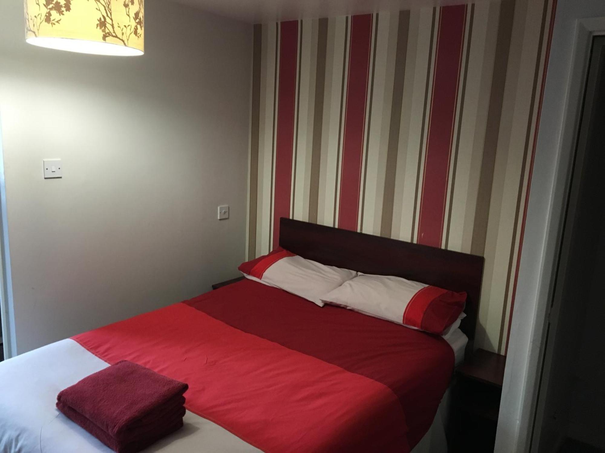 The White Horse Bed & Breakfast Cranswick Екстериор снимка
